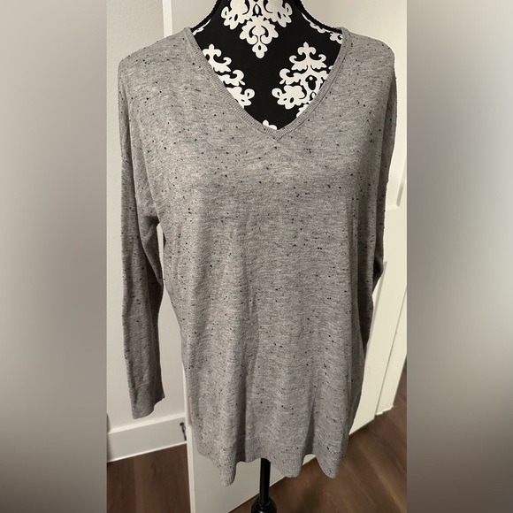 Lou & Grey Sweaters - Lou & Grey Speckled Knit Cut Out Back Sweater